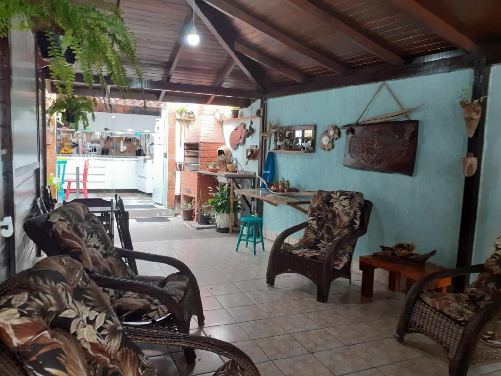 Casa Agradavel, 50M Da Praia Freguesia Do Ribeirao Da Ilha Florianopolis Bagian luar foto